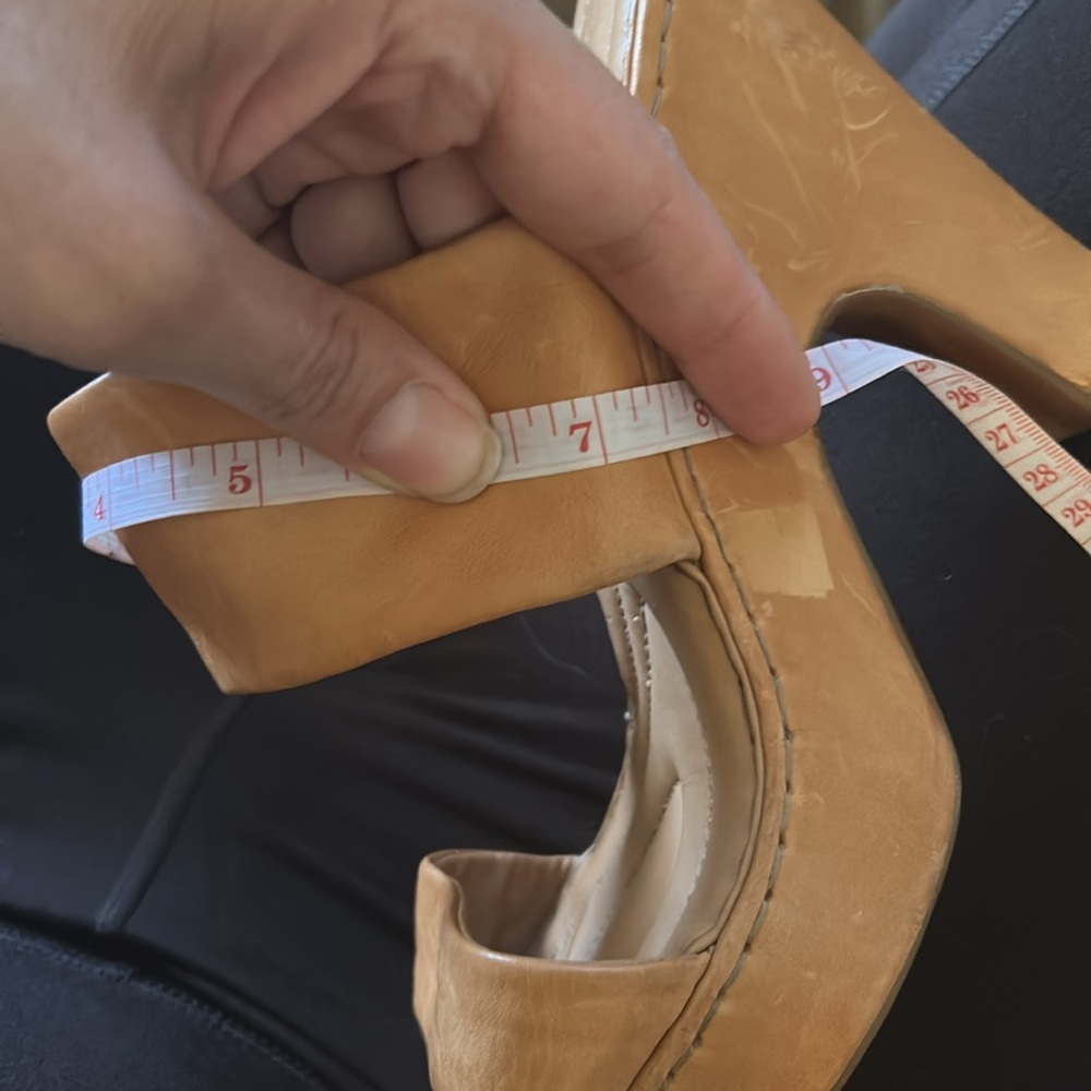 Born Crown Leather heels - Picture 10 of 12